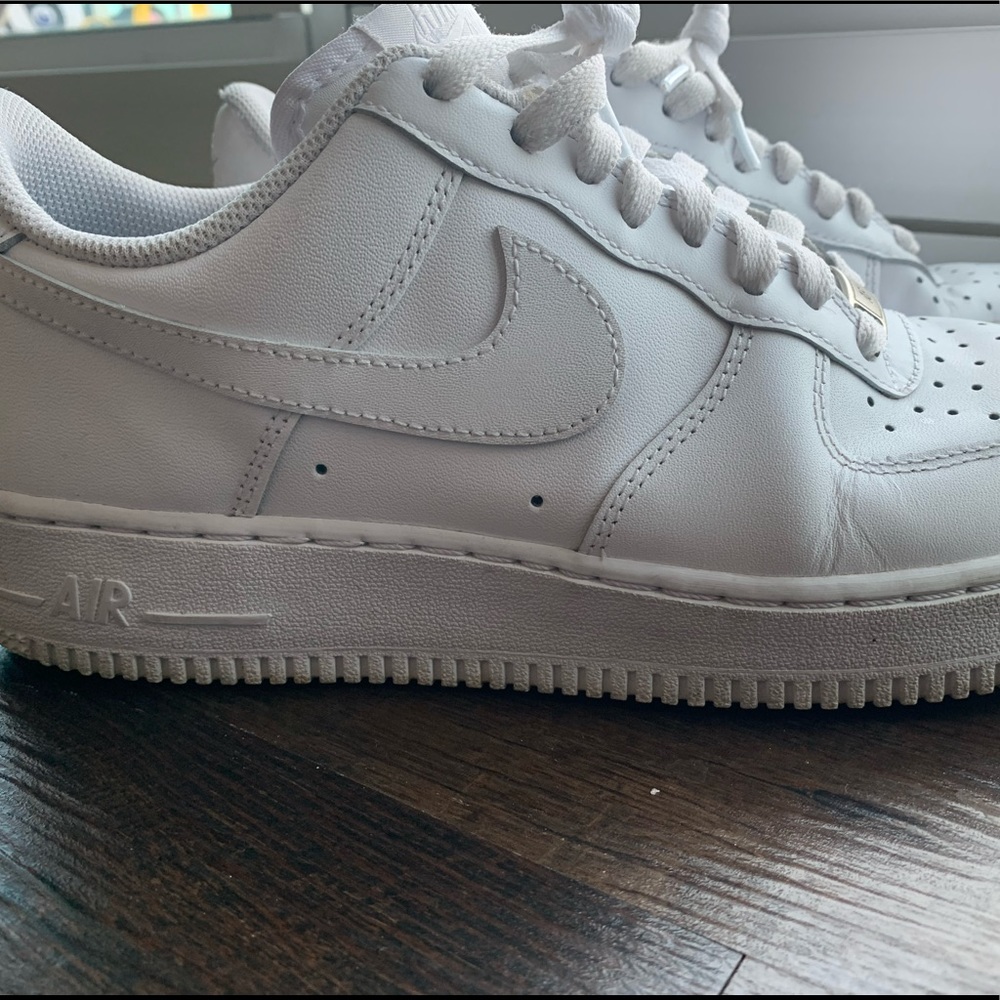 AF1